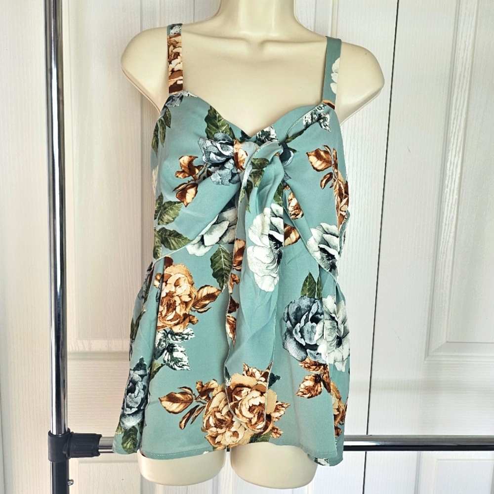 SHEIN Floral Print Tie Front Cami Top